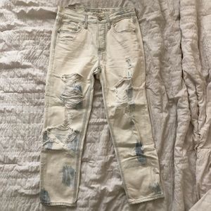FINAL DAY American Eagle Mom Jeans